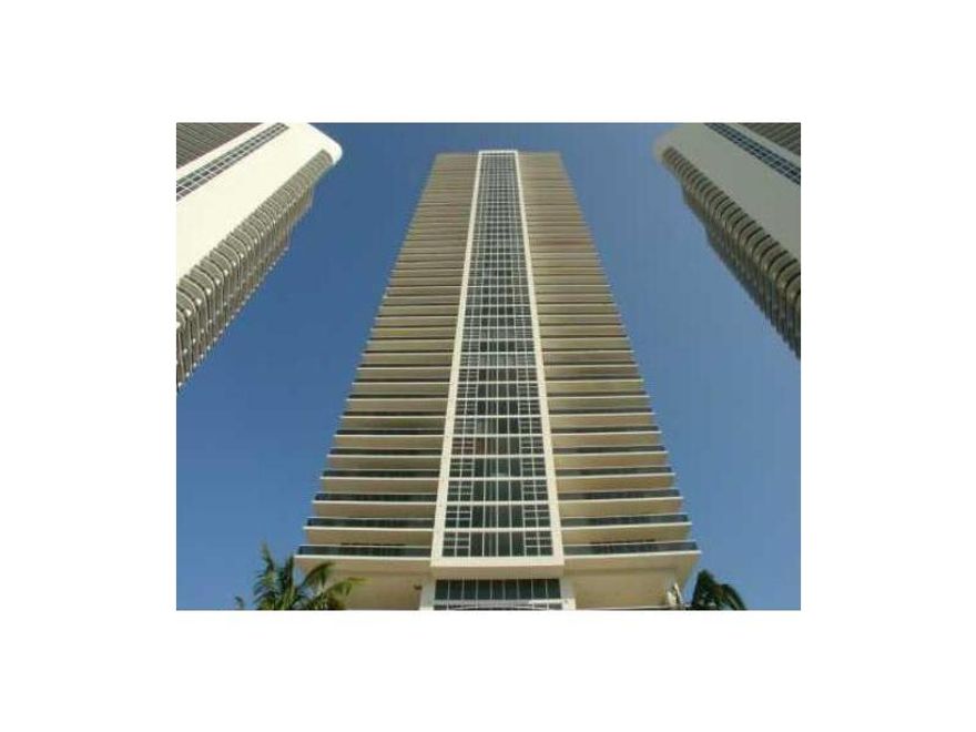 SPECTACULAR CORNER UNIT 2 BED 2 FULL BATHS WITH DIRECT OCEAN & CITY VIEWS. , MARBLE FLOORS, GRANITE COUNTER TOPS. LUXURIOUS RESORT STYLE BUILDING 24 HOUR CONCIERGE, VALET WITH  FITNESS CENTER,SPA,3 HEATED POOLS, POOLSIDE BAR. CENTRAL LOCATION,CLOSE TO GUL FSTREAM,AVENTURA MALL,BAL HARBOR MALL,RESTAURANTS,SCHOOLS, EASY TO SHOW