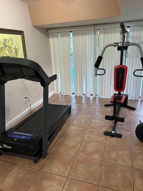 Tiny photo for 405 S Pine Island Road #412D, Plantation, FL 33324 (MLS # F10552452)