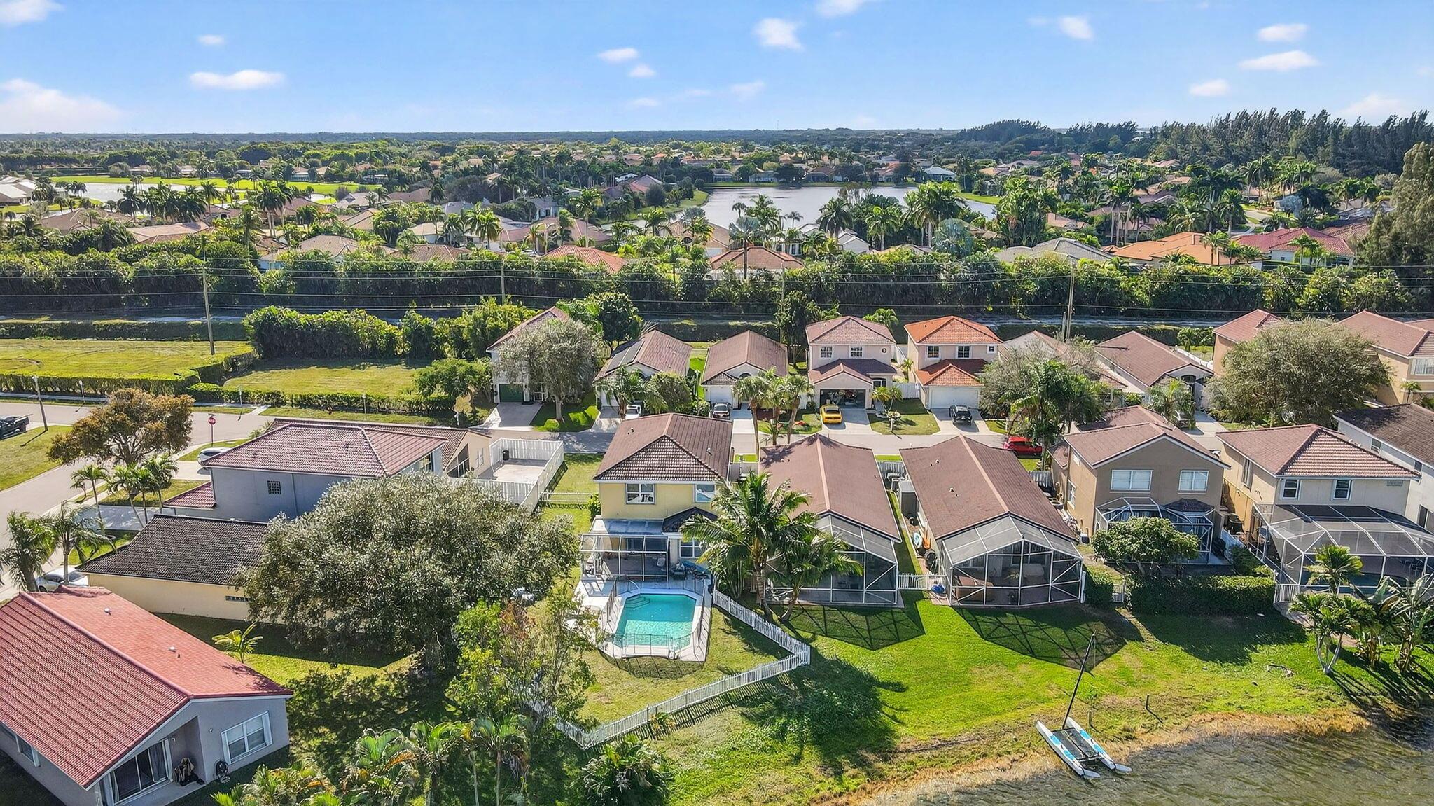 LAKE CHARLESTON - Residential