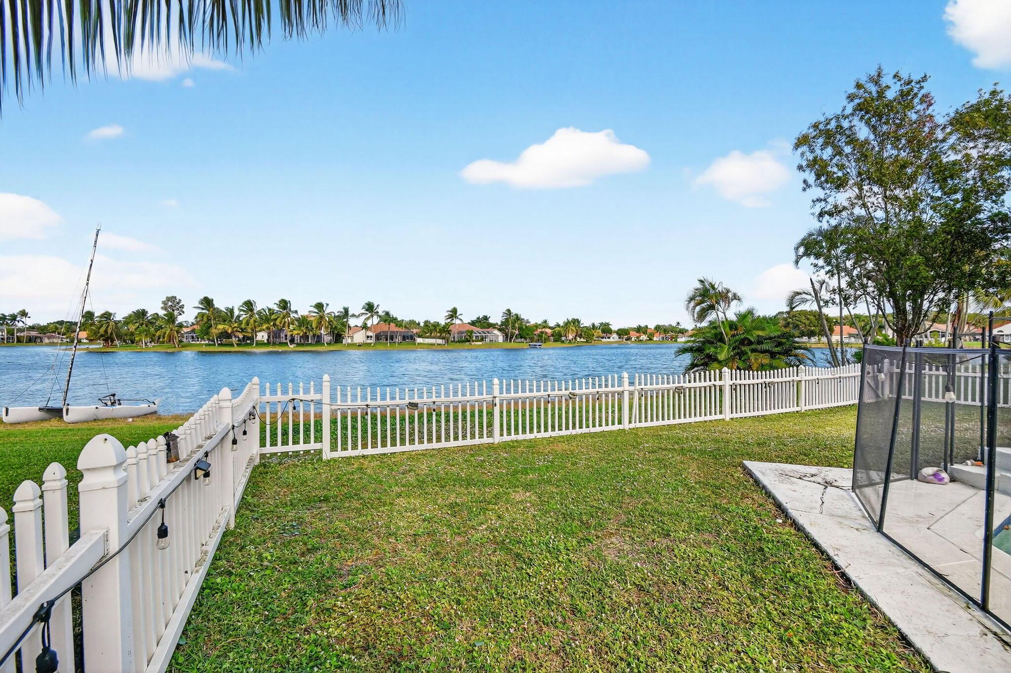 LAKE CHARLESTON - Residential