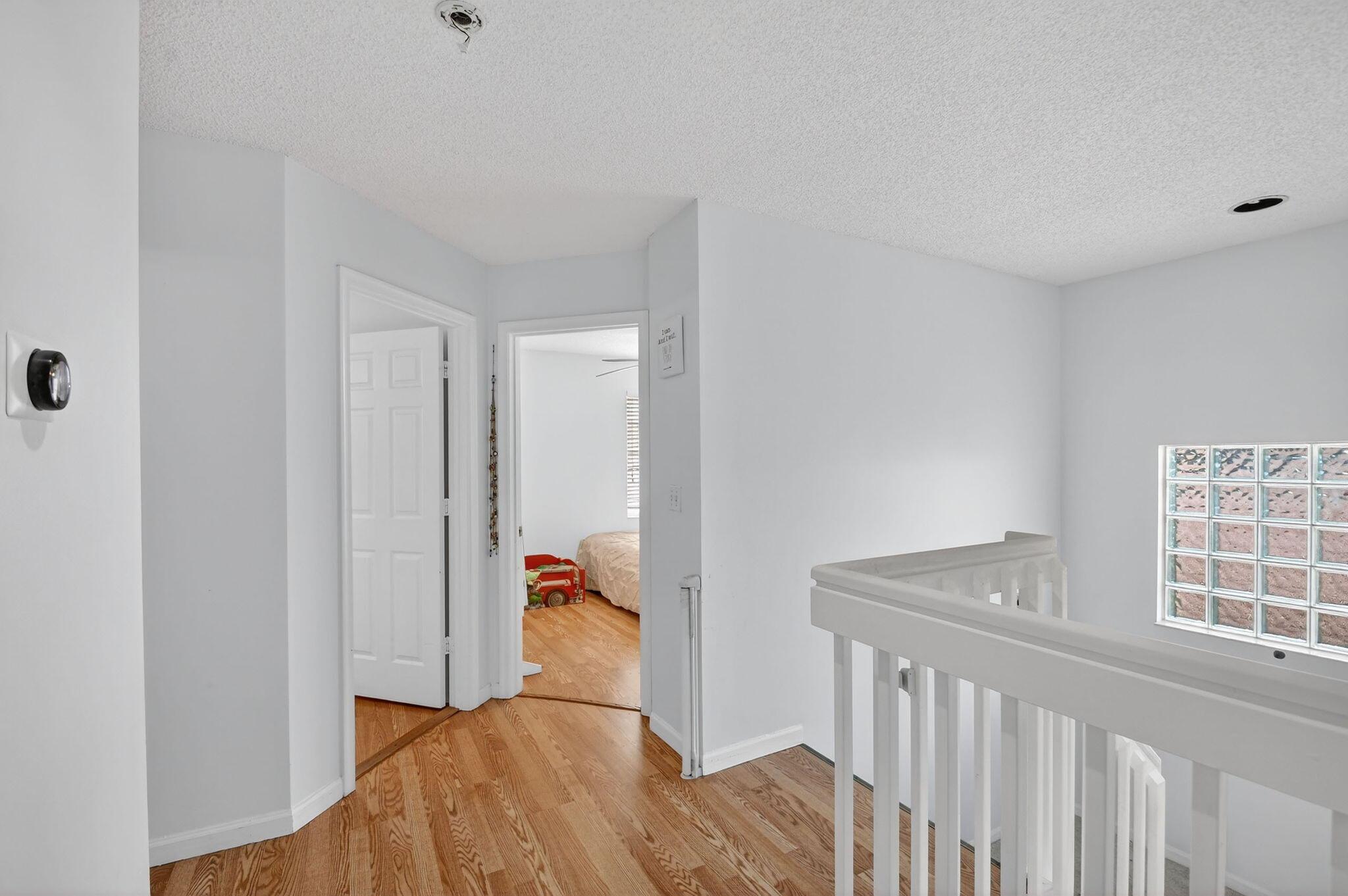 LAKE CHARLESTON - Residential