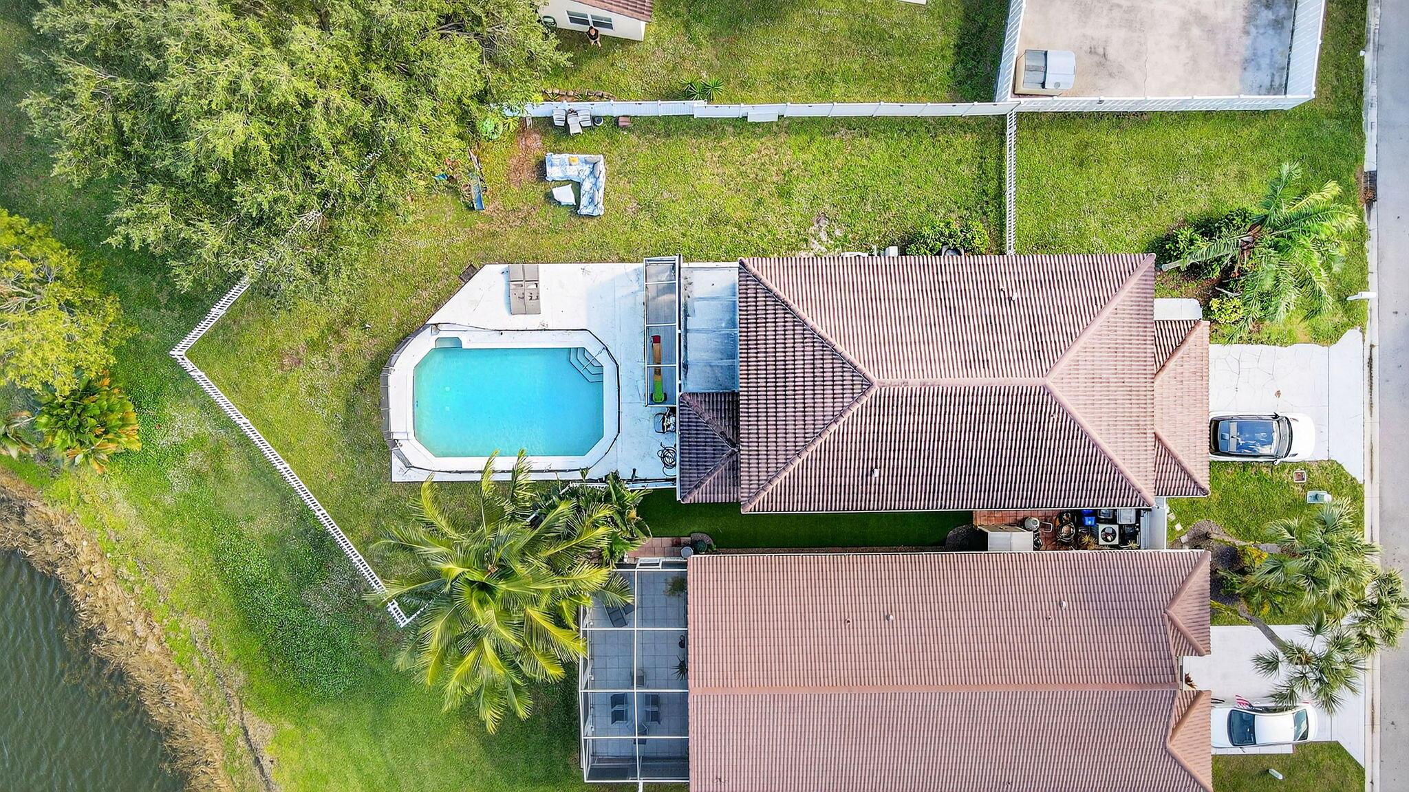 LAKE CHARLESTON - Residential