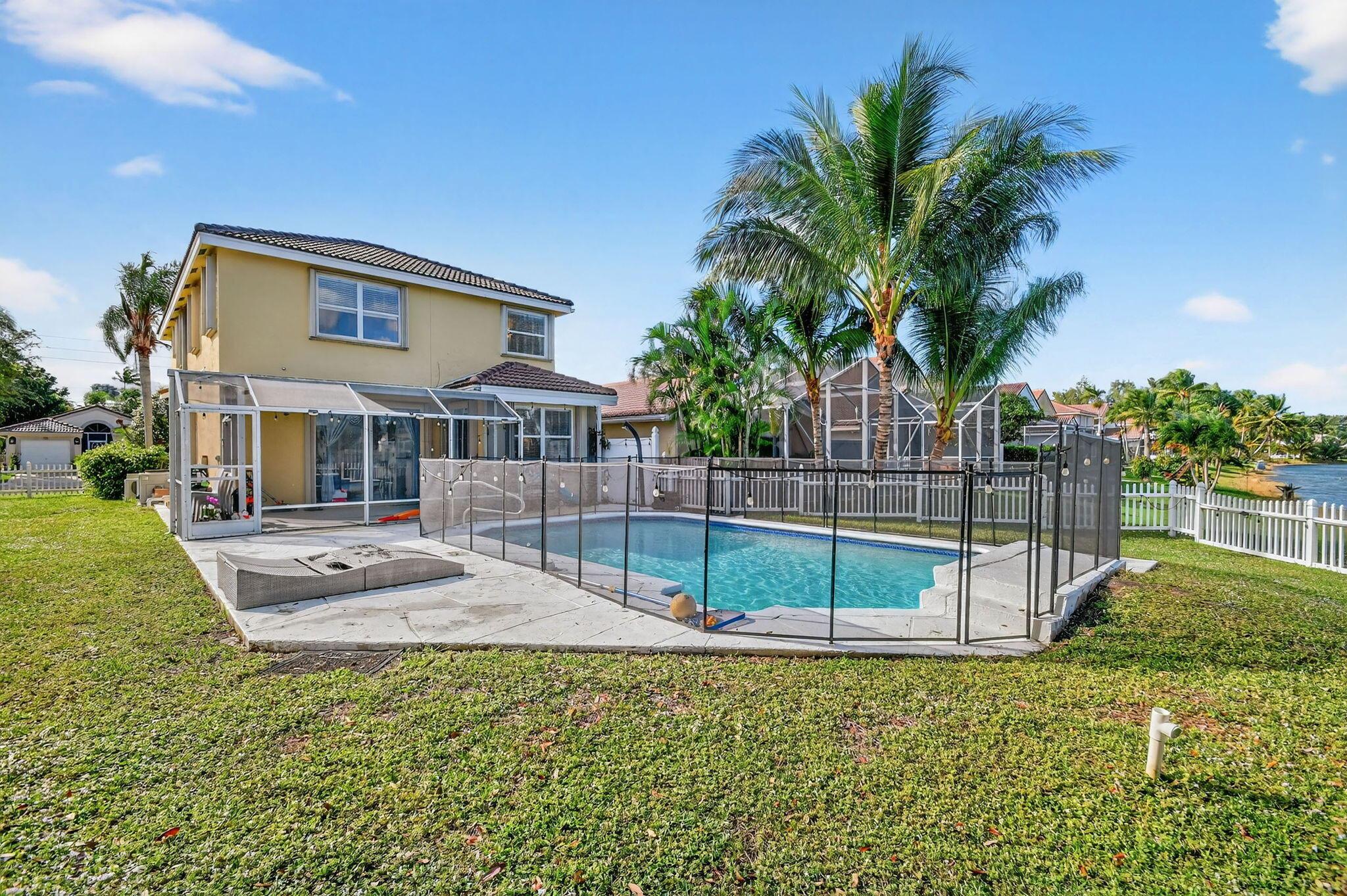 LAKE CHARLESTON - Residential