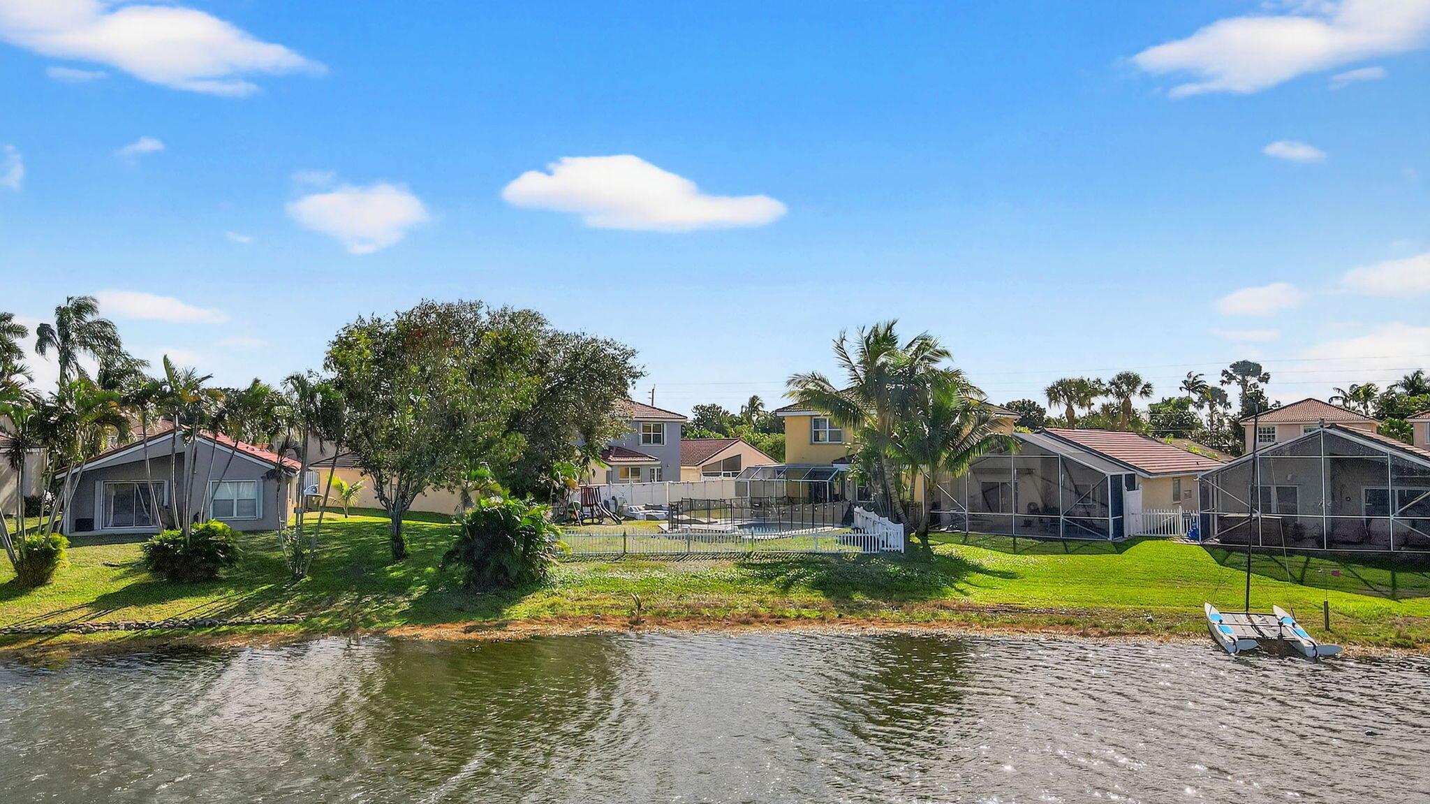 LAKE CHARLESTON - Residential