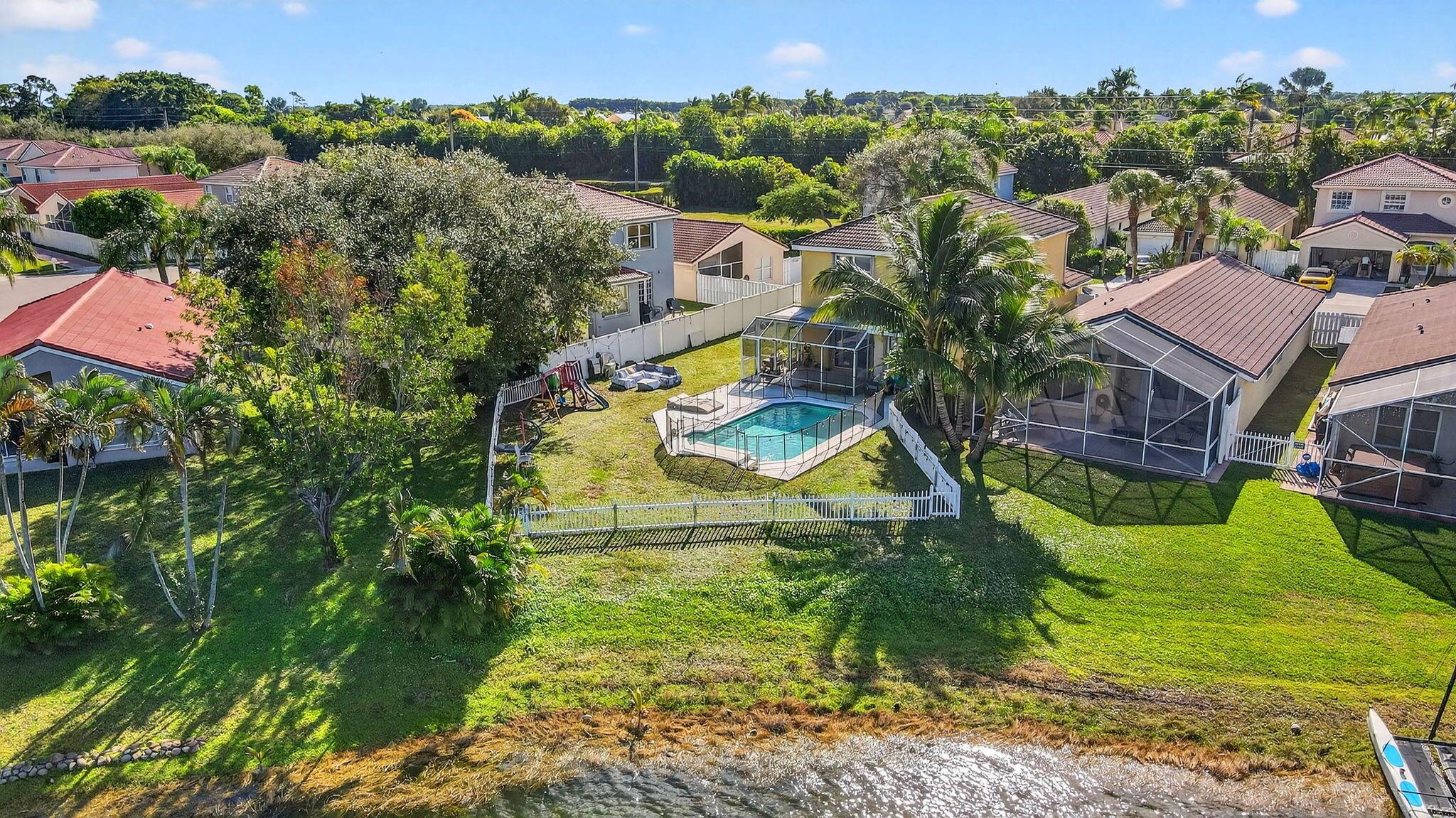 LAKE CHARLESTON - Residential