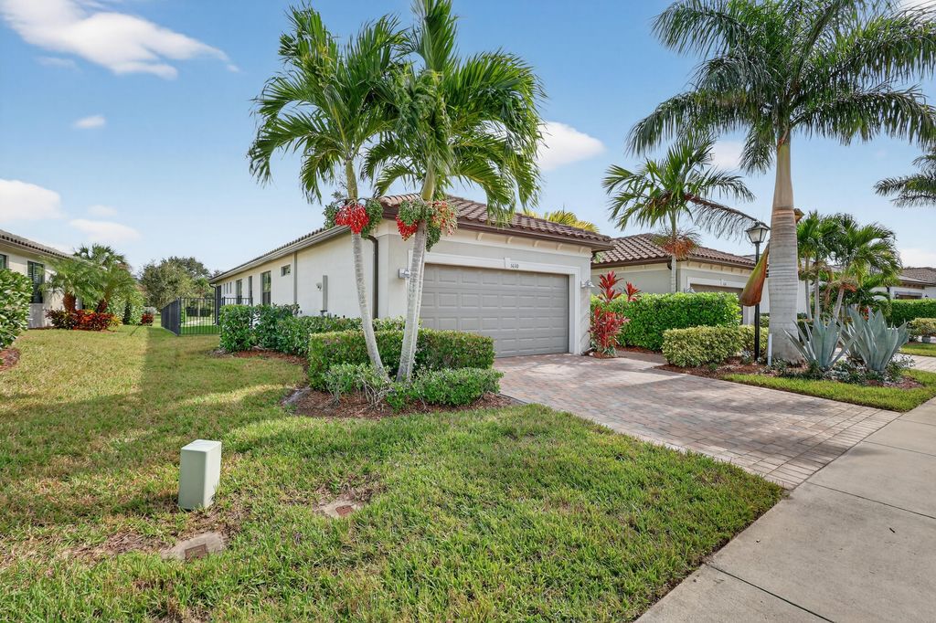 Photo of 5130 Unity Square, Vero Beach, FL 32967 (MLS # R11140905)