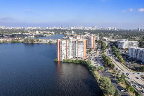 1301 NE Miami Gardens Drive Unit 1103w, Miami, FL MLS: R11070436