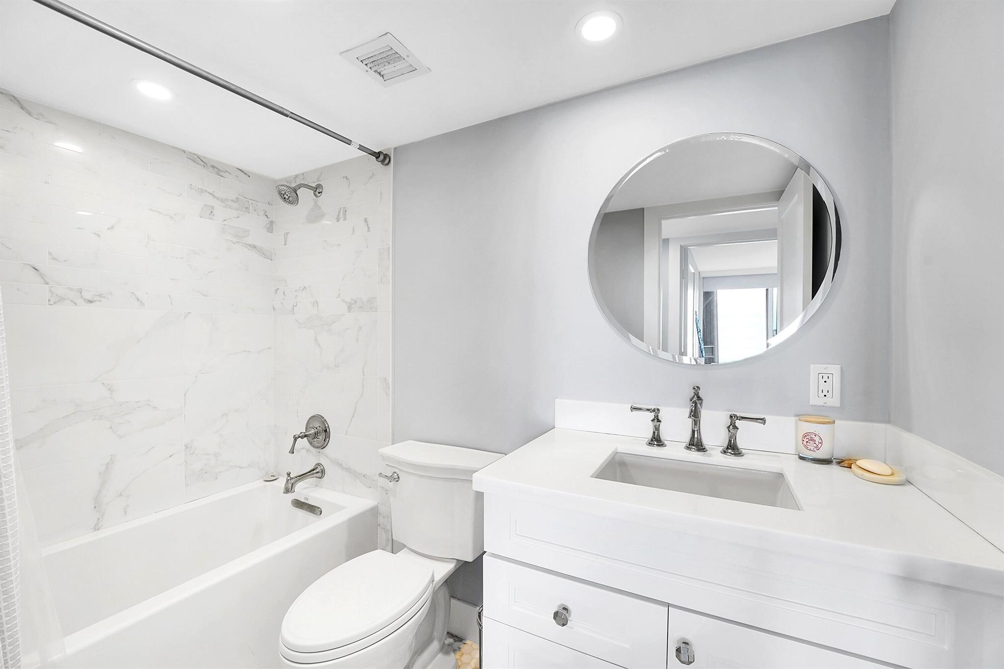 QUAY NORTH OLD PORT COVE - Residential Lease