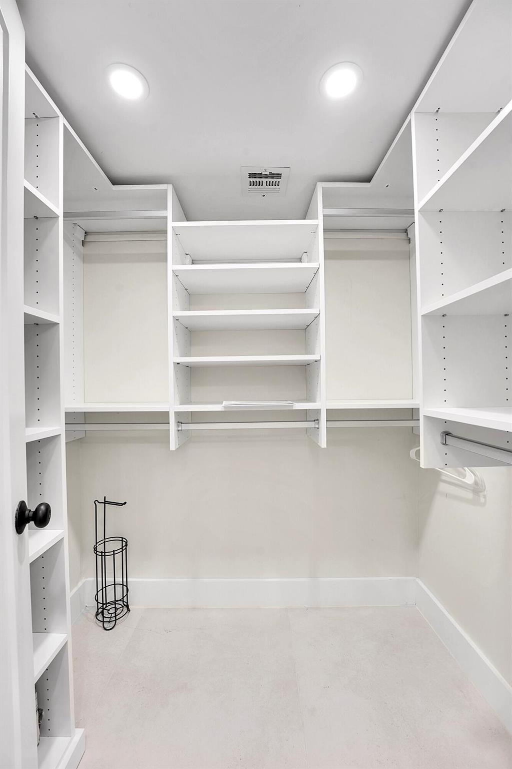 QUAY NORTH OLD PORT COVE - Residential Lease