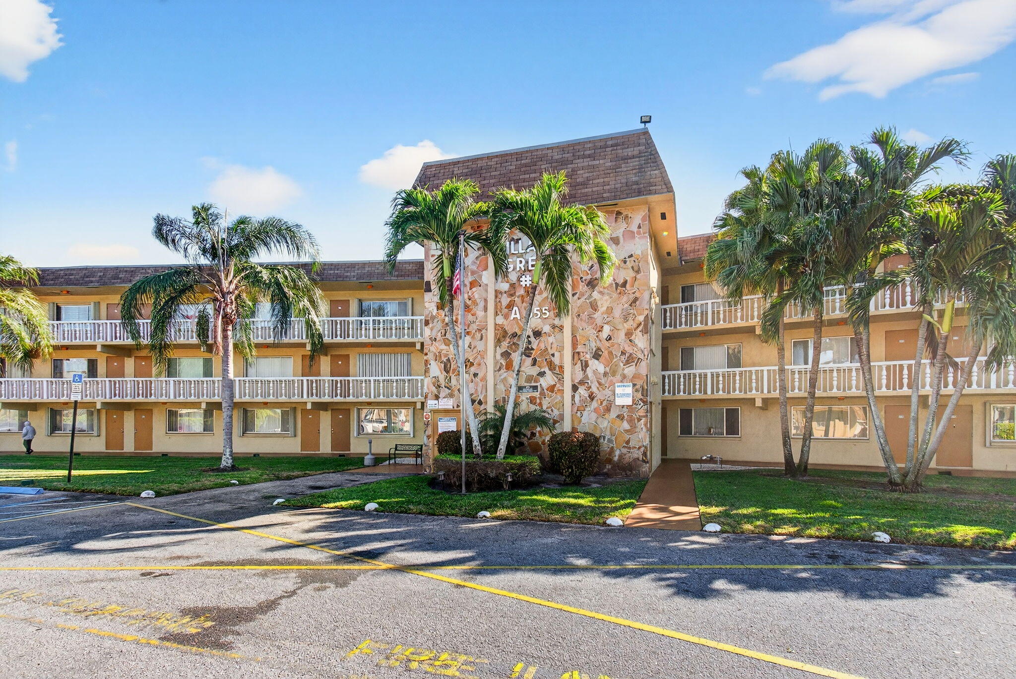 VILLAGE GREEN AVON CONDO - Residential