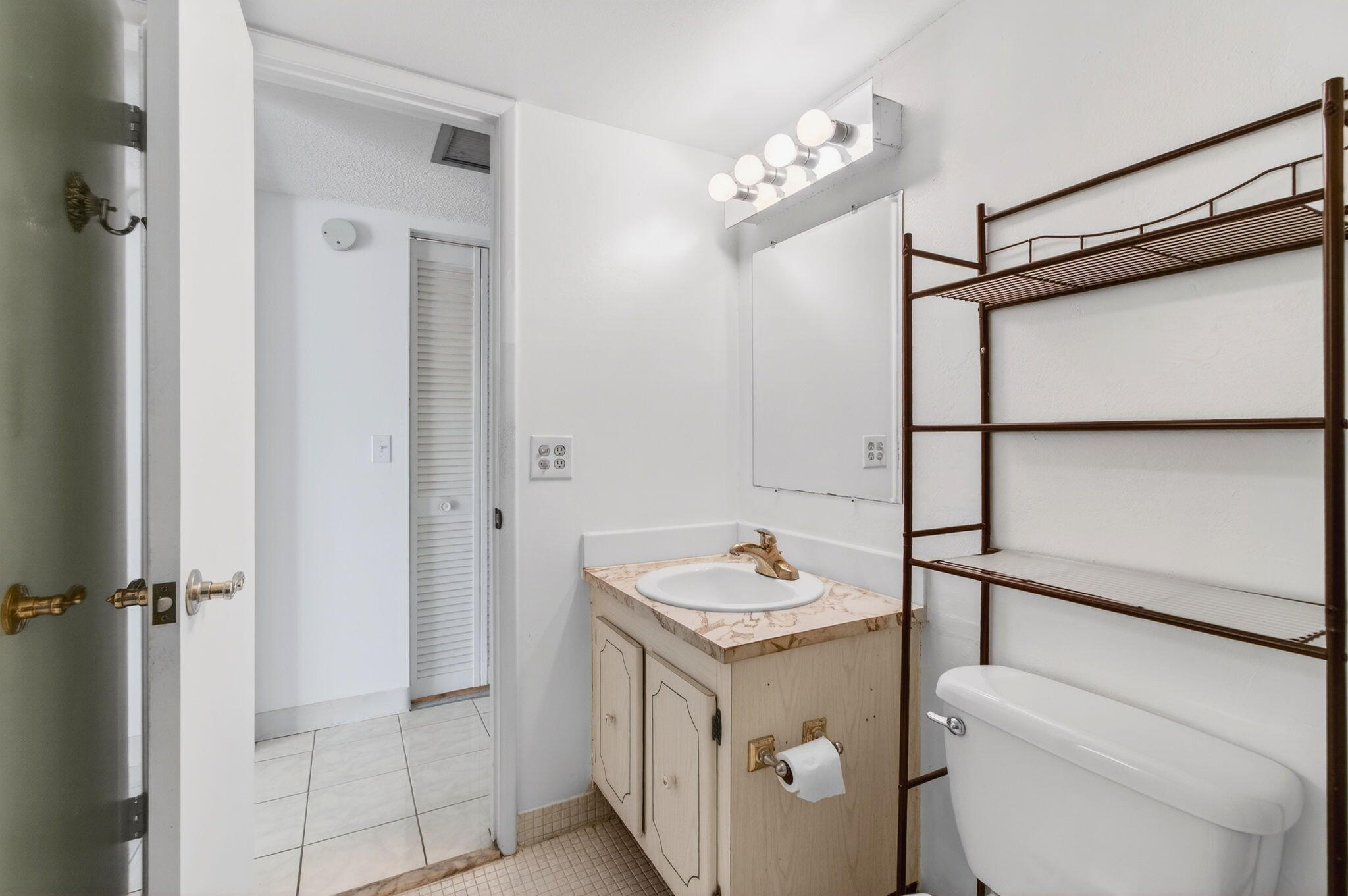 VILLAGE GREEN AVON CONDO - Residential