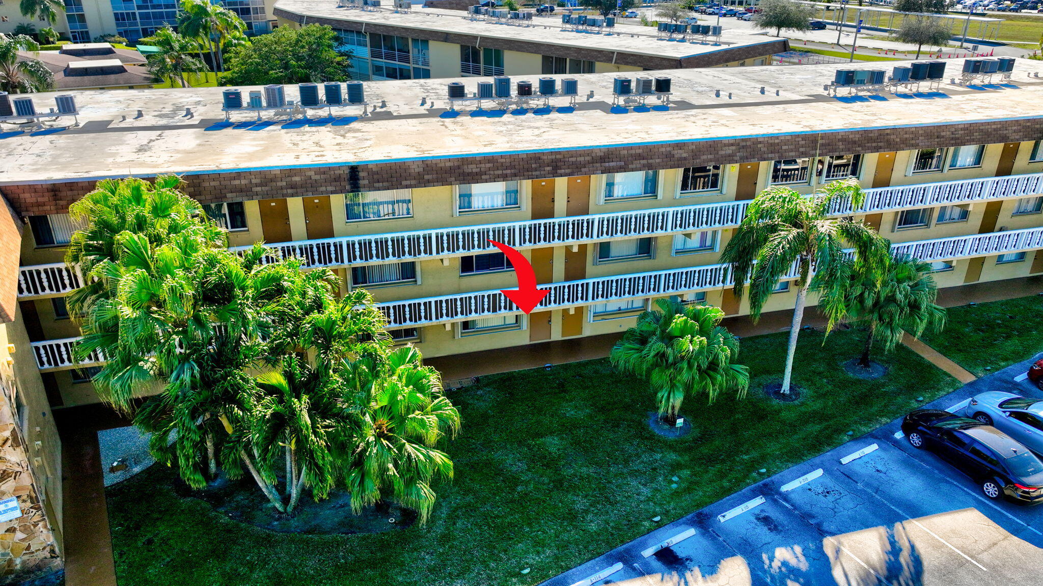 VILLAGE GREEN AVON CONDO - Residential