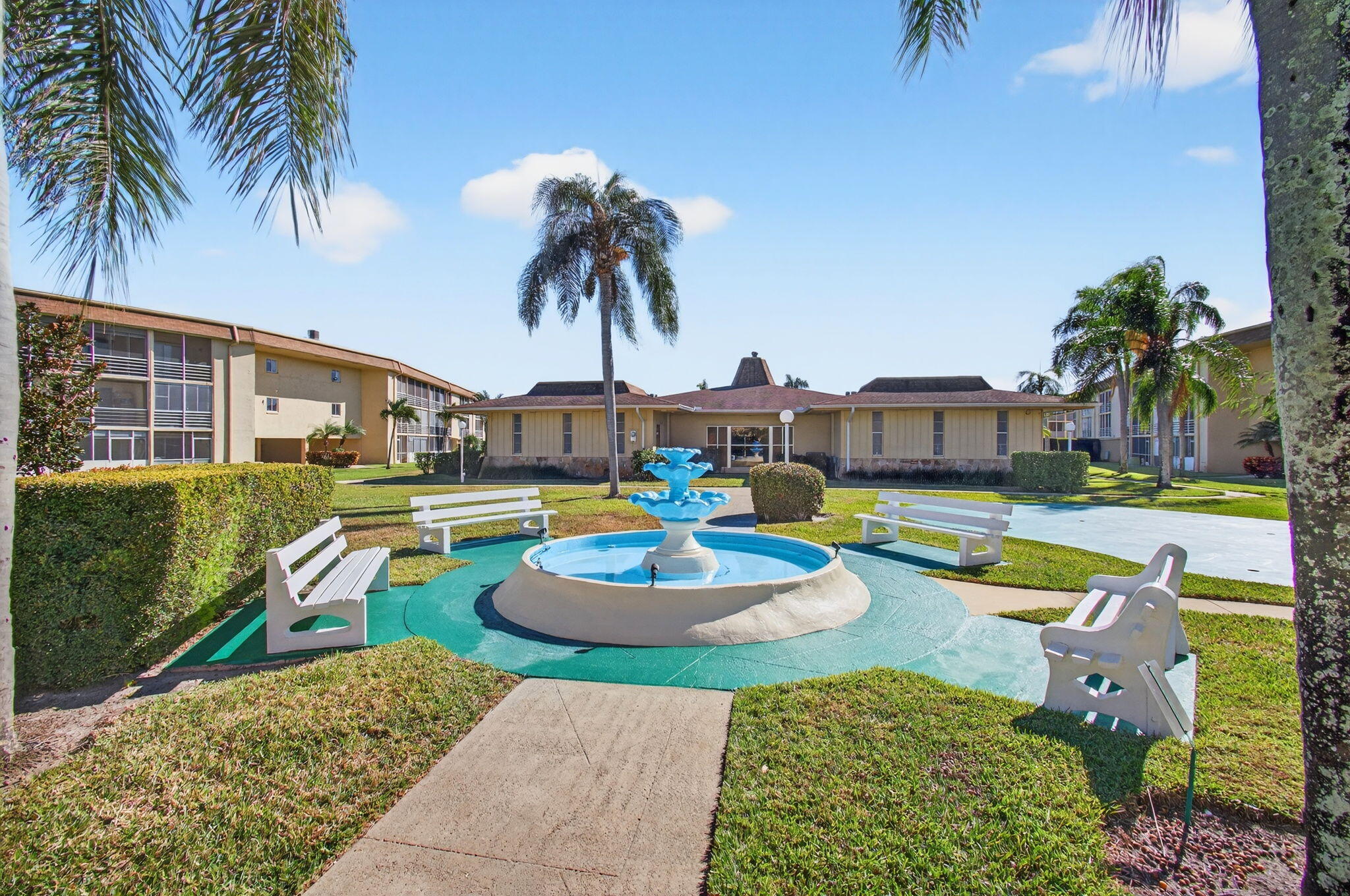 VILLAGE GREEN AVON CONDO - Residential