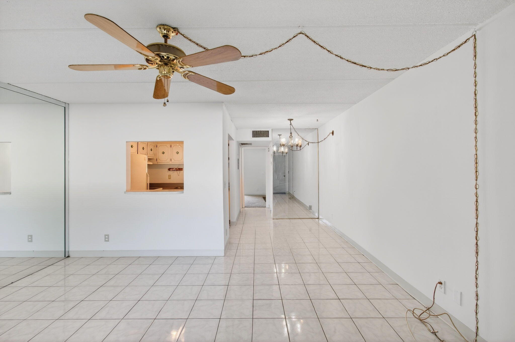 VILLAGE GREEN AVON CONDO - Residential