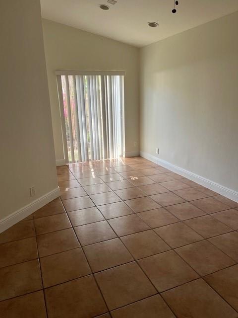 1311 Seagrape Cir