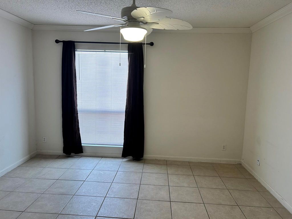Photo of 1500 N Congress Avenue #B54, West Palm Beach, FL 33401 (MLS # R11080302)