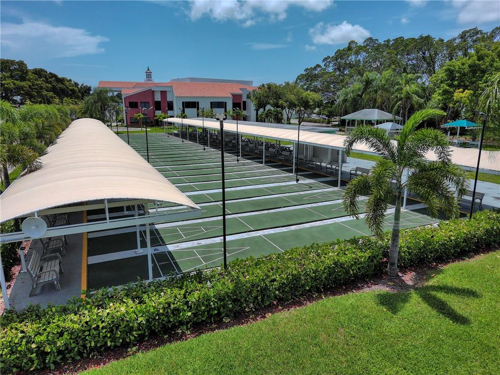 Century Village Oakridge - Residential