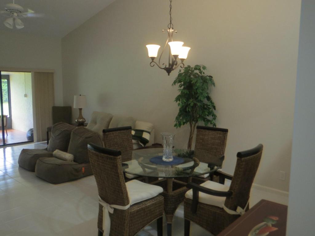 SUN VALLEY EAST CONDO - Residential