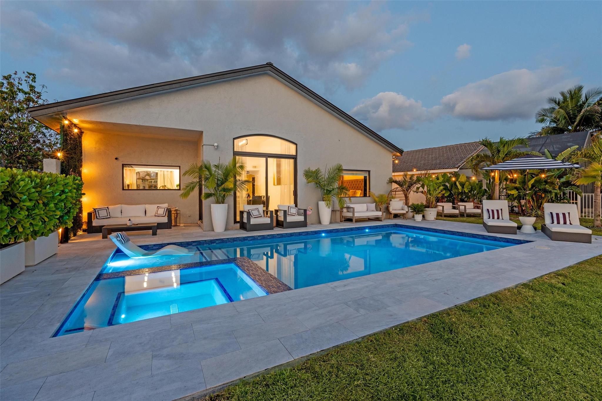 226 SW 180th Ave