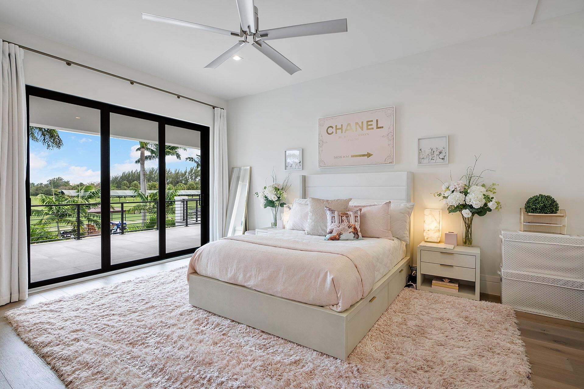 ROYAL PALM YACHT & COUNTR - Residential