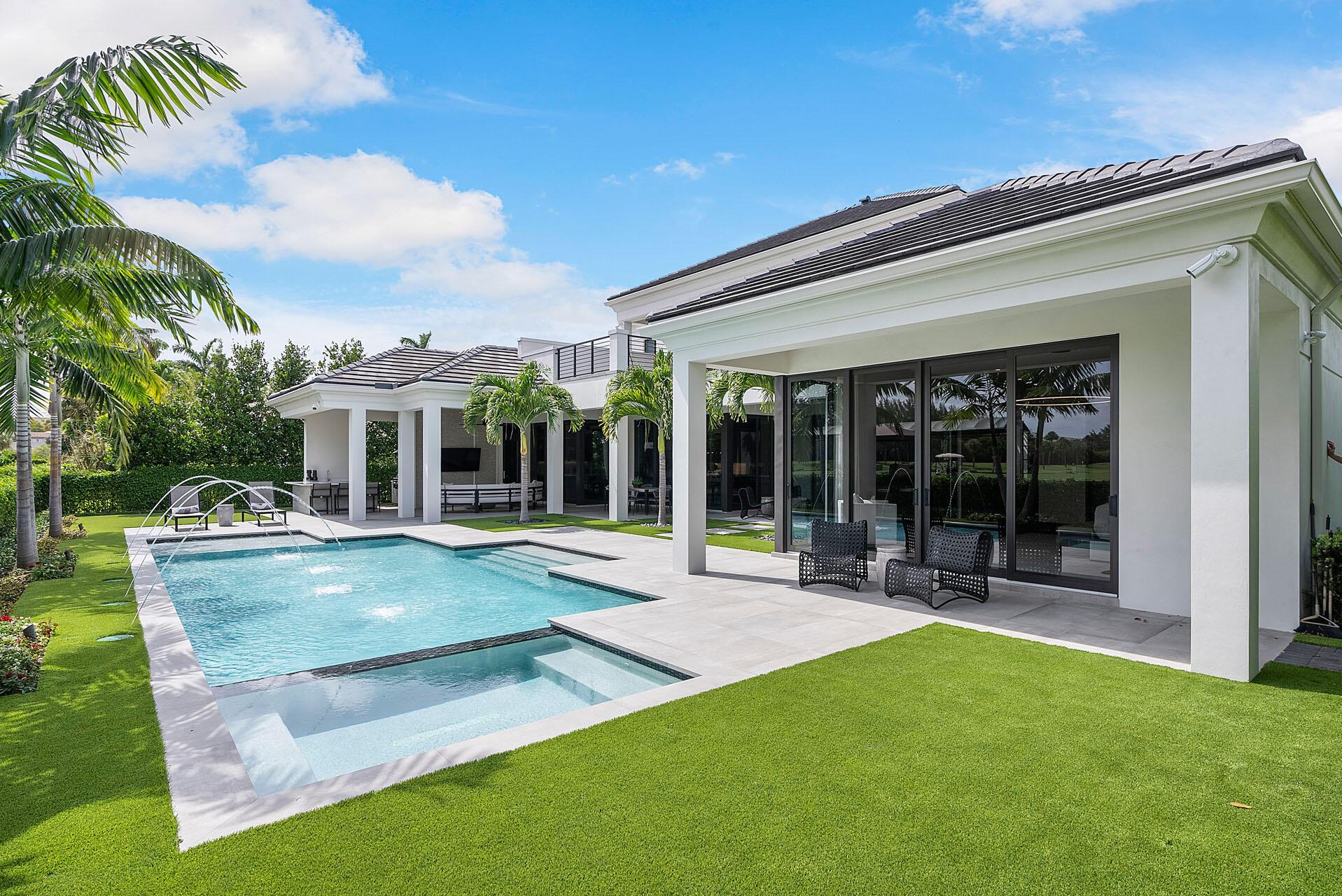 ROYAL PALM YACHT & COUNTR - Residential