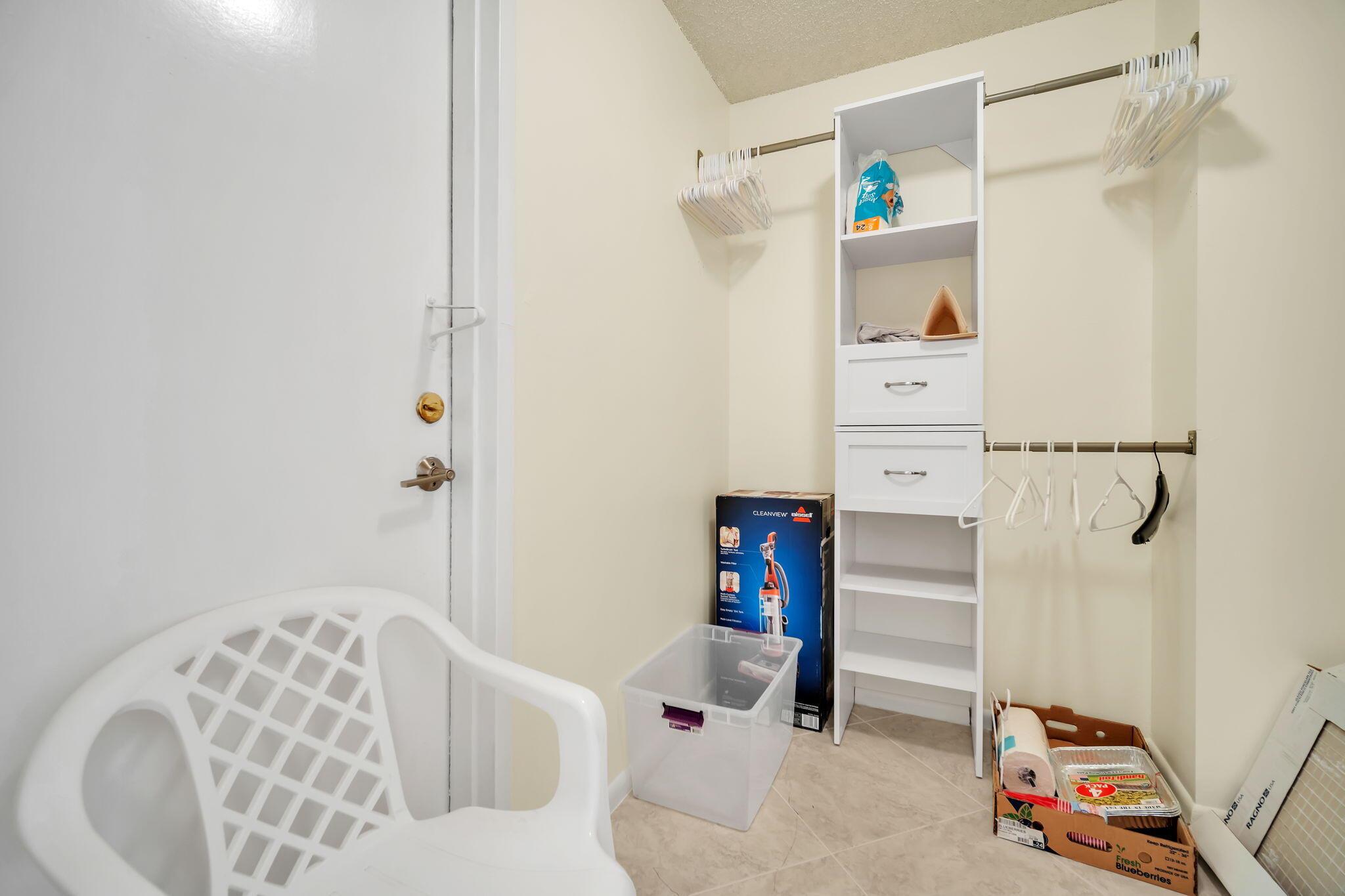 SEA RANCH LAKES NORTH CON - Residential Lease