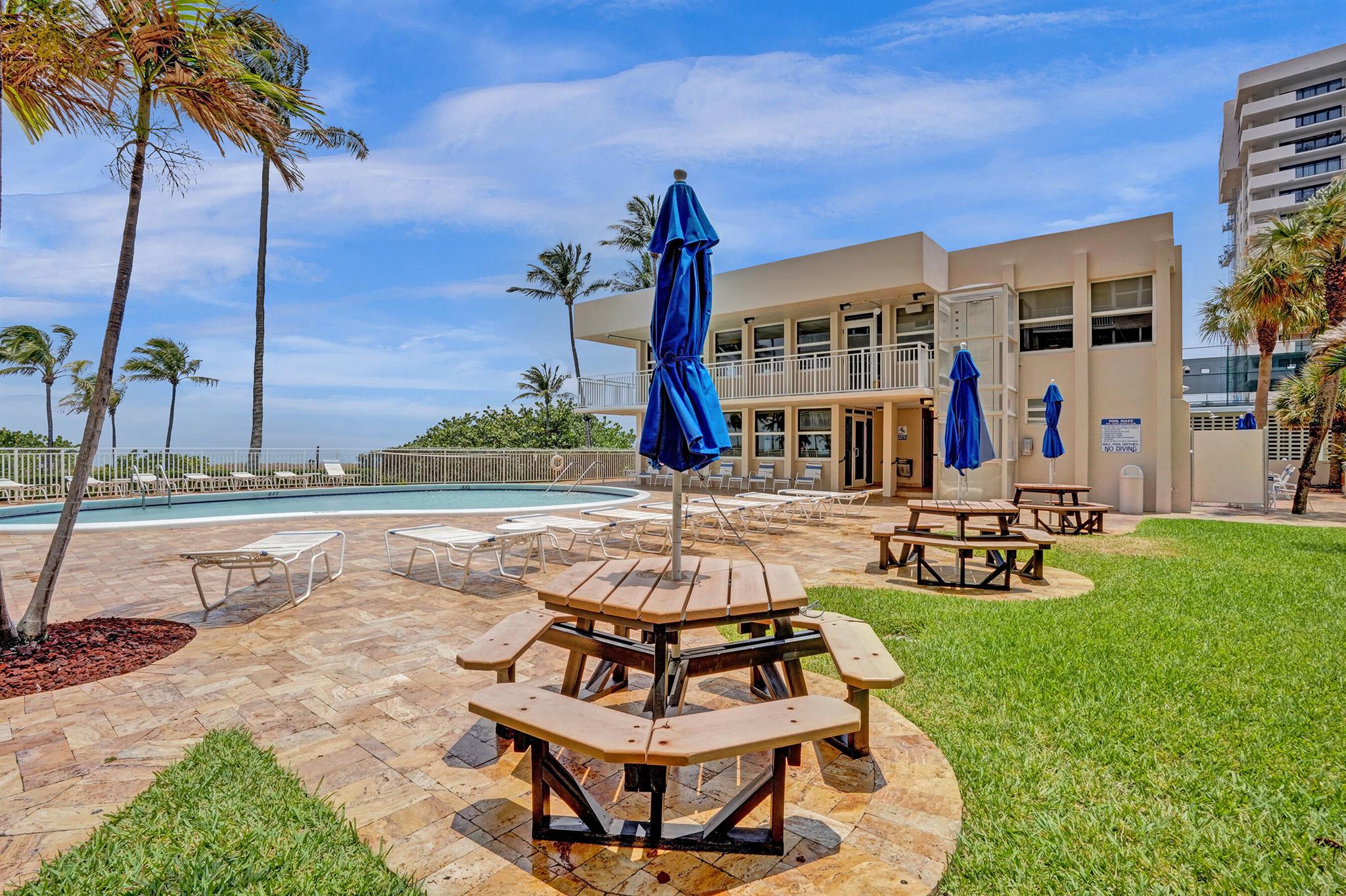 SEA RANCH LAKES NORTH CON - Residential Lease