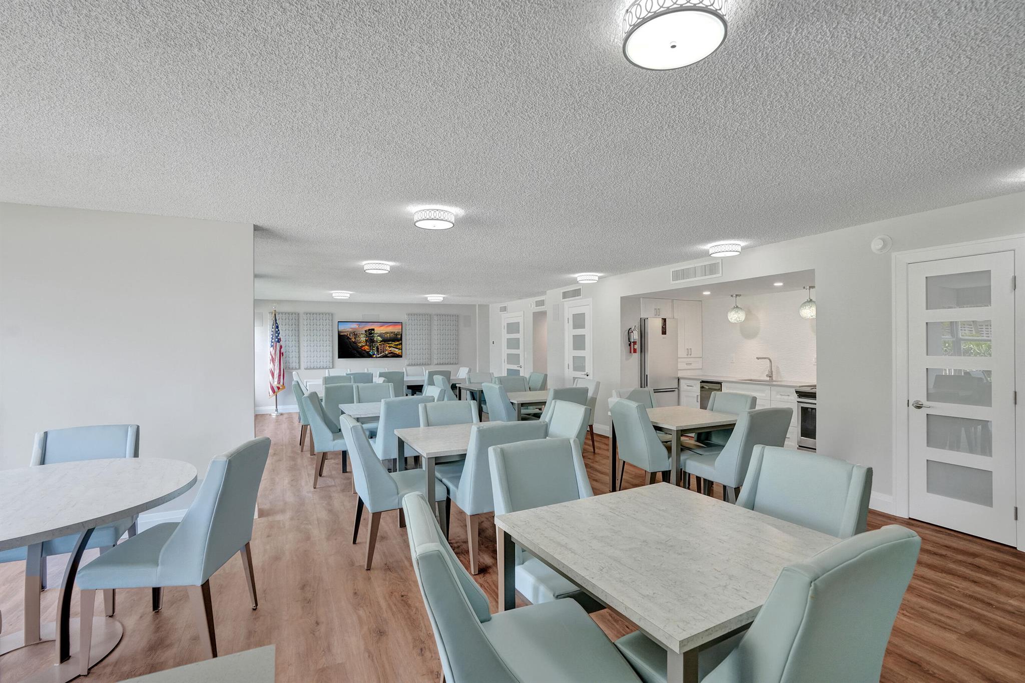 SEA RANCH LAKES NORTH CON - Residential Lease