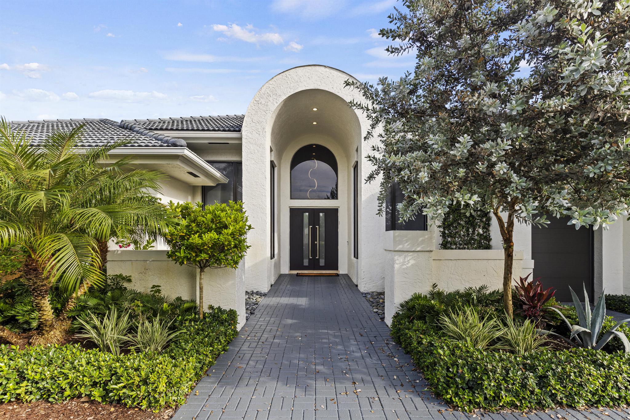 10265 Shireoaks Lane