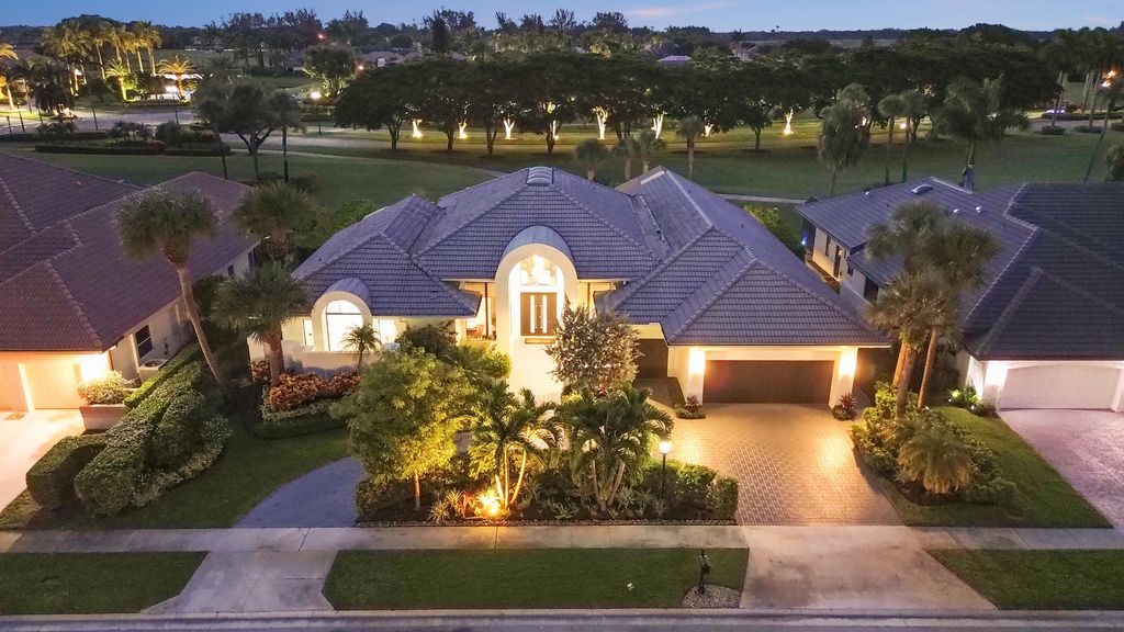 Photo of 10265 Shireoaks Lane, Boca Raton, FL 33498 (MLS # R11111190)