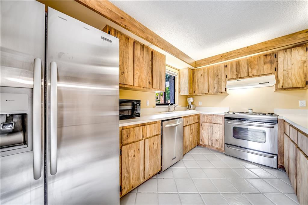Lake Colony - Residential