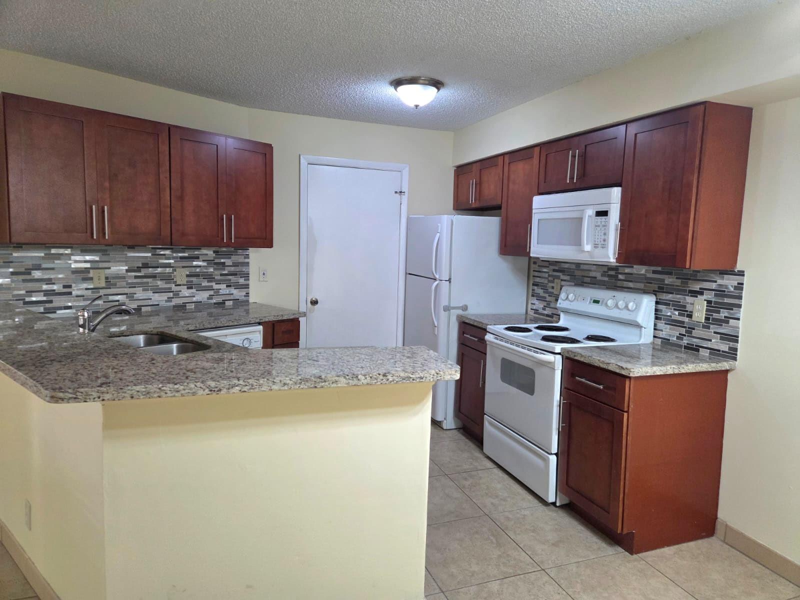 Summerbreeze Condo - Residential Lease