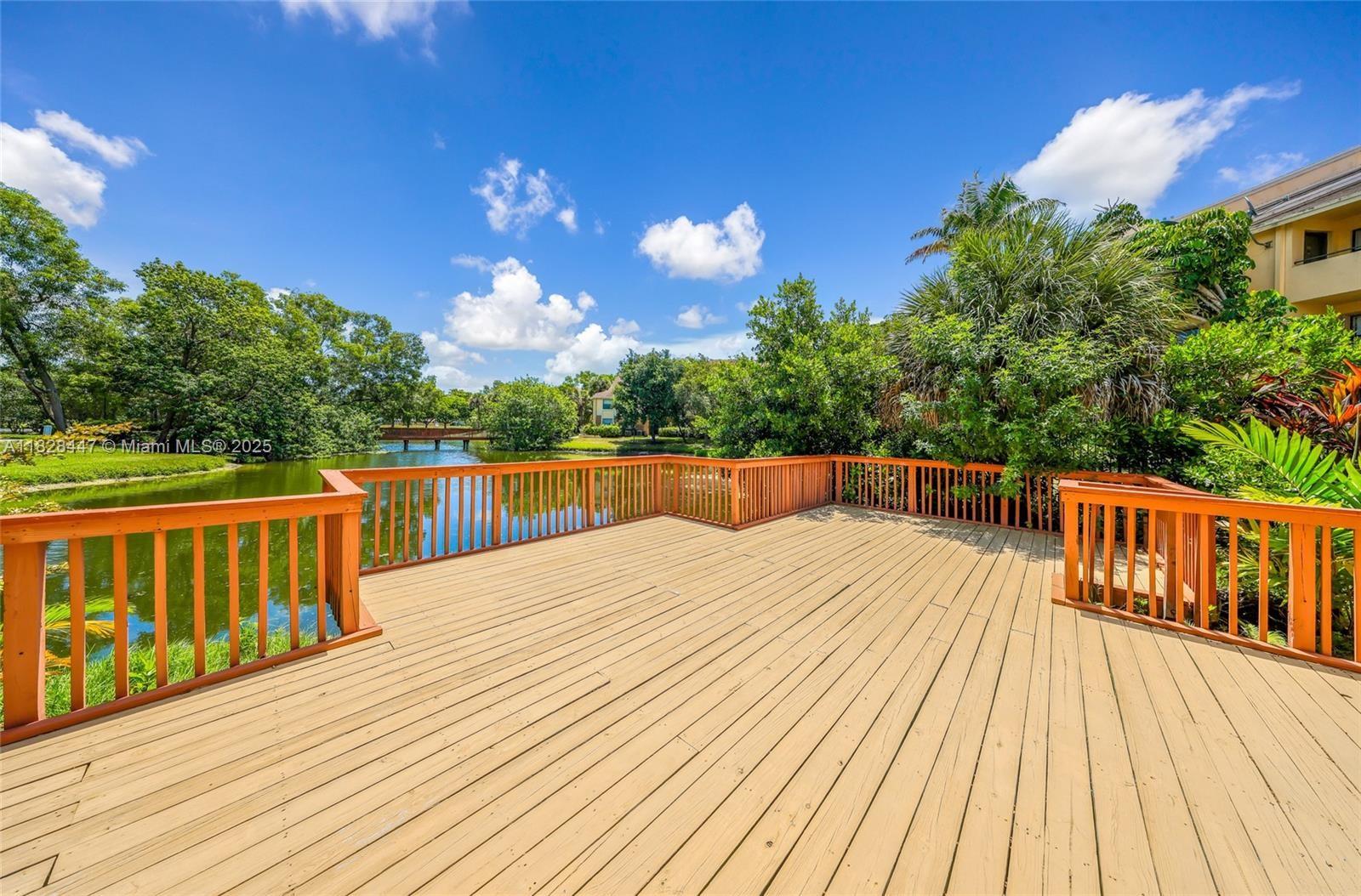 Summerbreeze Condo - Residential Lease