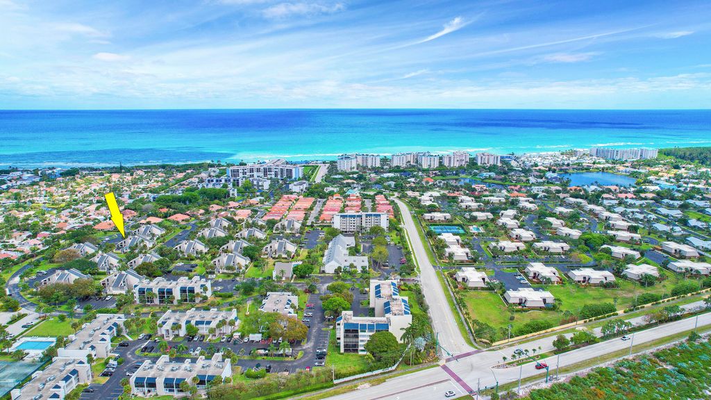 Photo of 1605 S Us Highway 1 #4a, Jupiter, FL 33477 (MLS # B26000808)