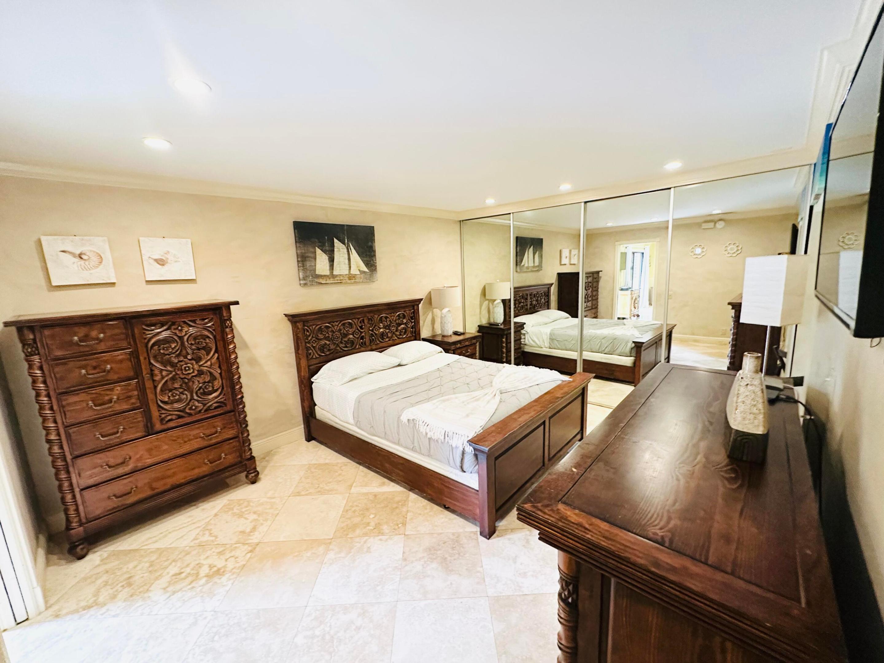 SEA LOFTERS CONDO - Residential Lease