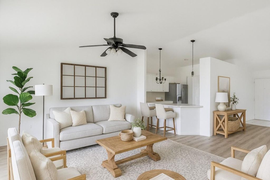 Photo of 1945 Sirius Lane, Weston, FL 33327 (MLS # F10519387)