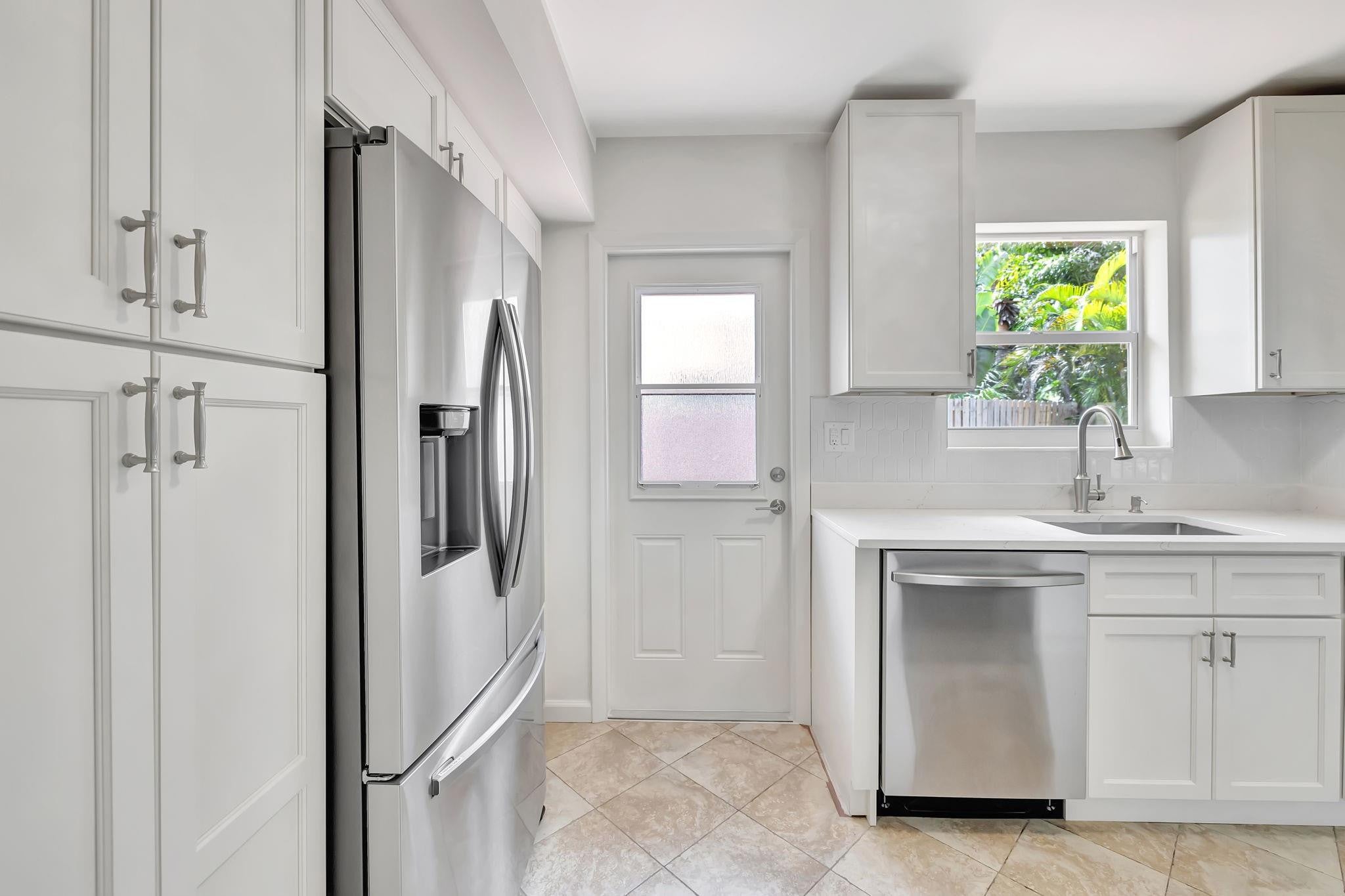 2680 NE 19TH Street
