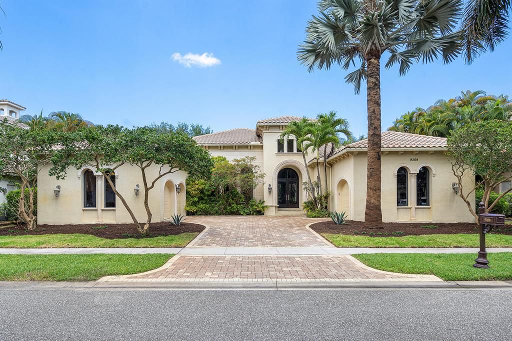 Photo of 9369 Grand Estates Way, Boca Raton, FL 33496 (MLS # R10715538)