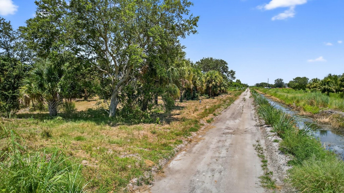 Santa Rosa Groves - Land