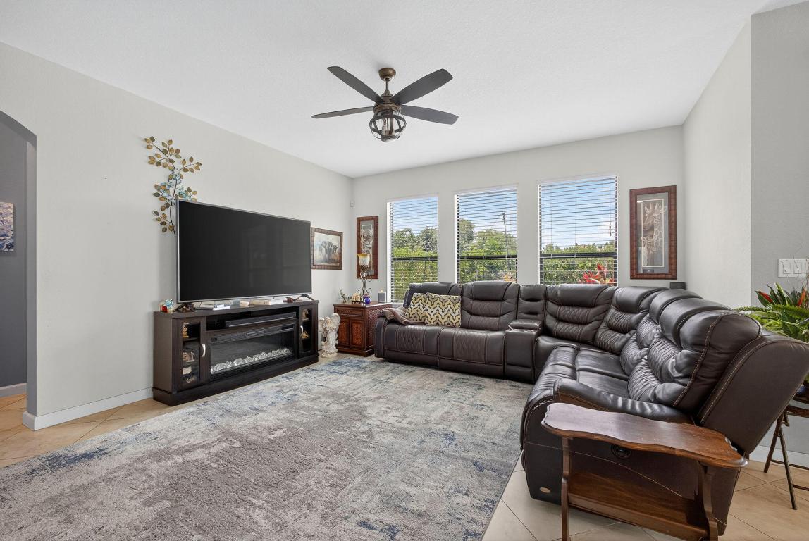 GULFSTREAM PRESERVE - Residential