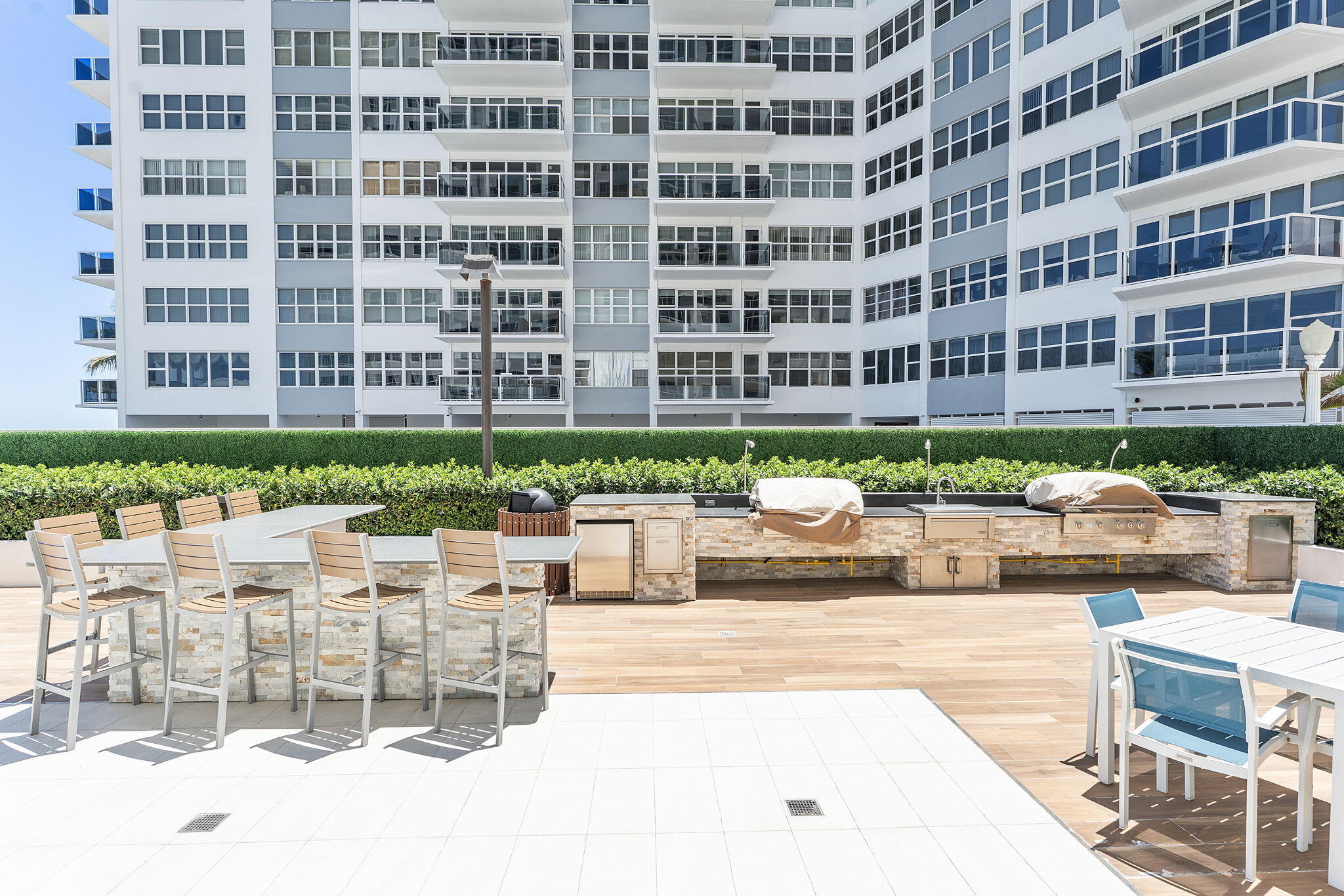 REGENCY TOWER SOUTH CONDO - Residential Lease