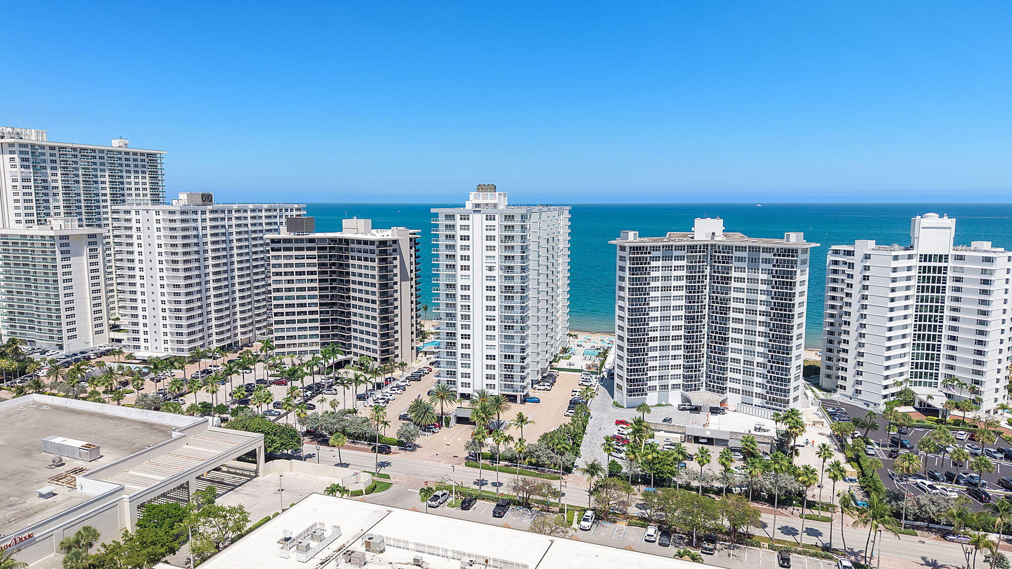 REGENCY TOWER SOUTH CONDO - Residential Lease