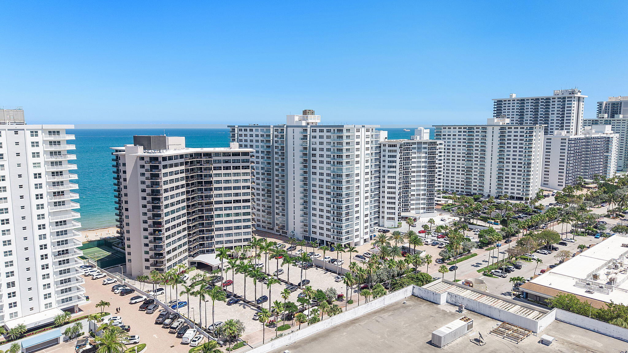 REGENCY TOWER SOUTH CONDO - Residential Lease