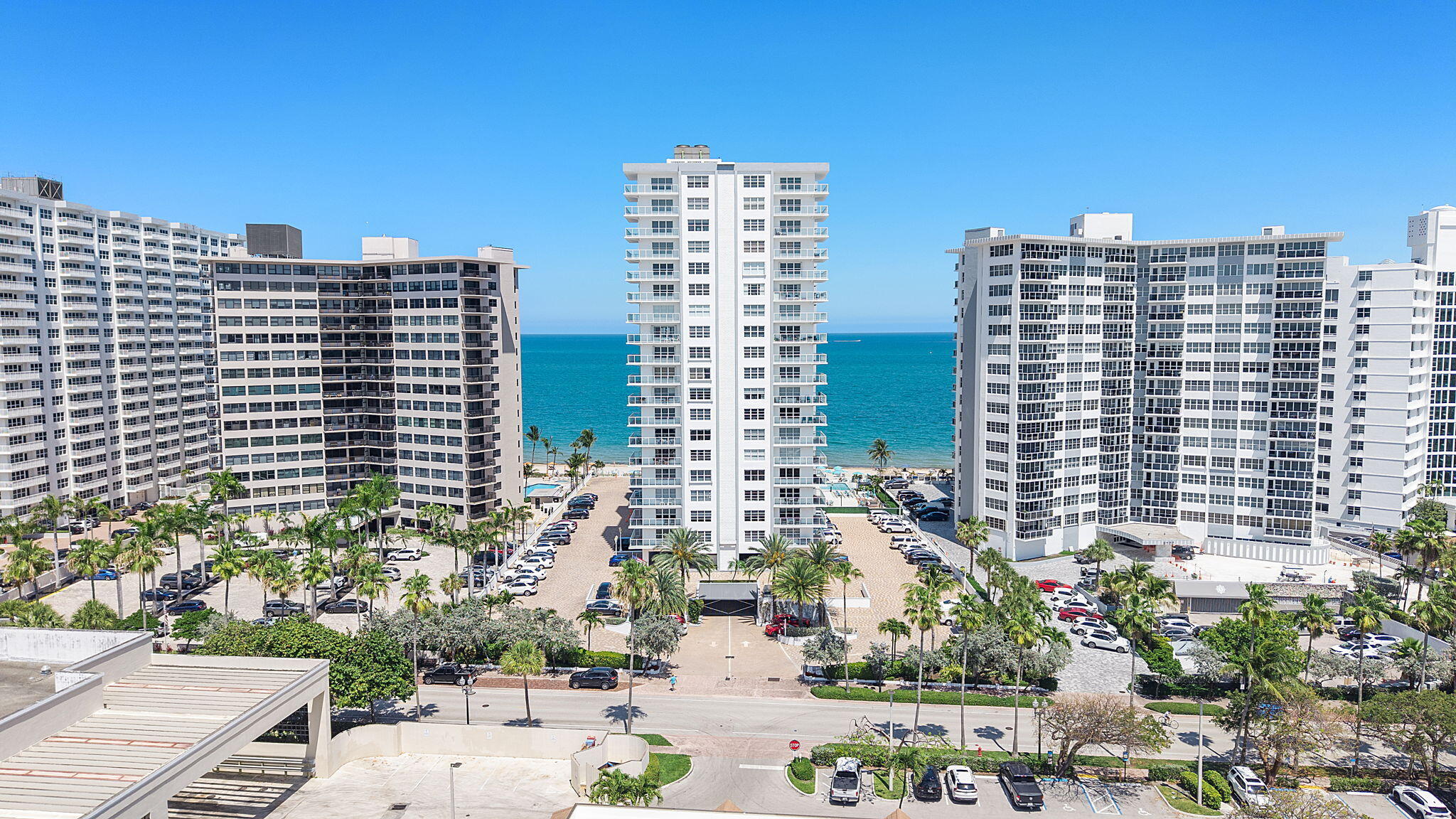 3750 Galt Ocean Drive 1002