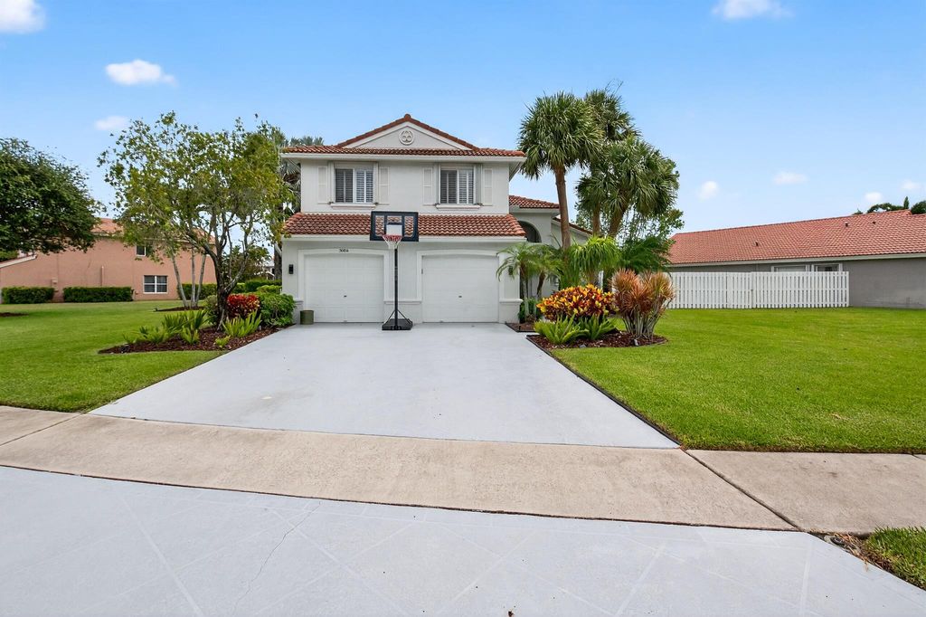 Photo of 5086 Prairie Dunes Village Circle, Lake Worth, FL 33463 (MLS # R11101516)