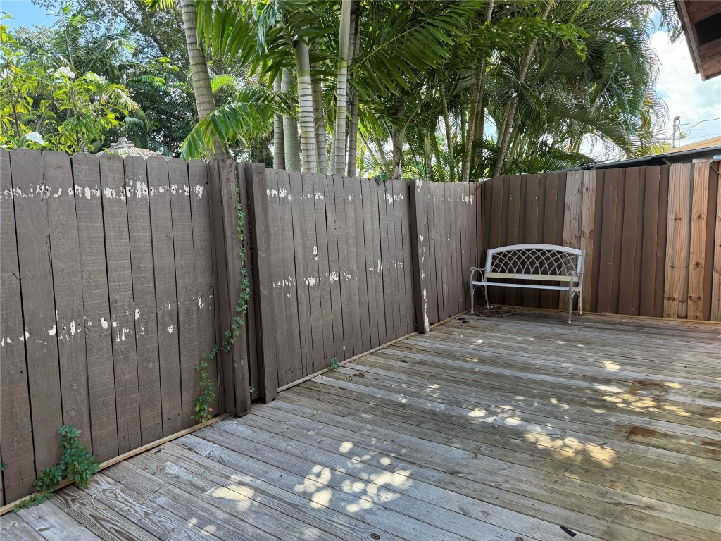 Oakland Park Second Add 1 - Residential Lease