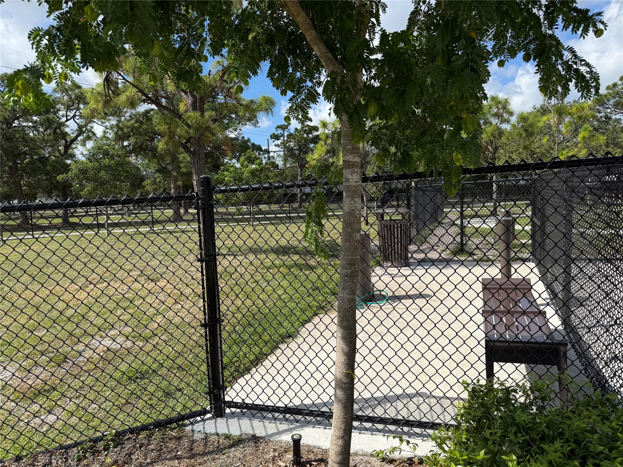 Oakland Park Second Add 1 - Residential Lease