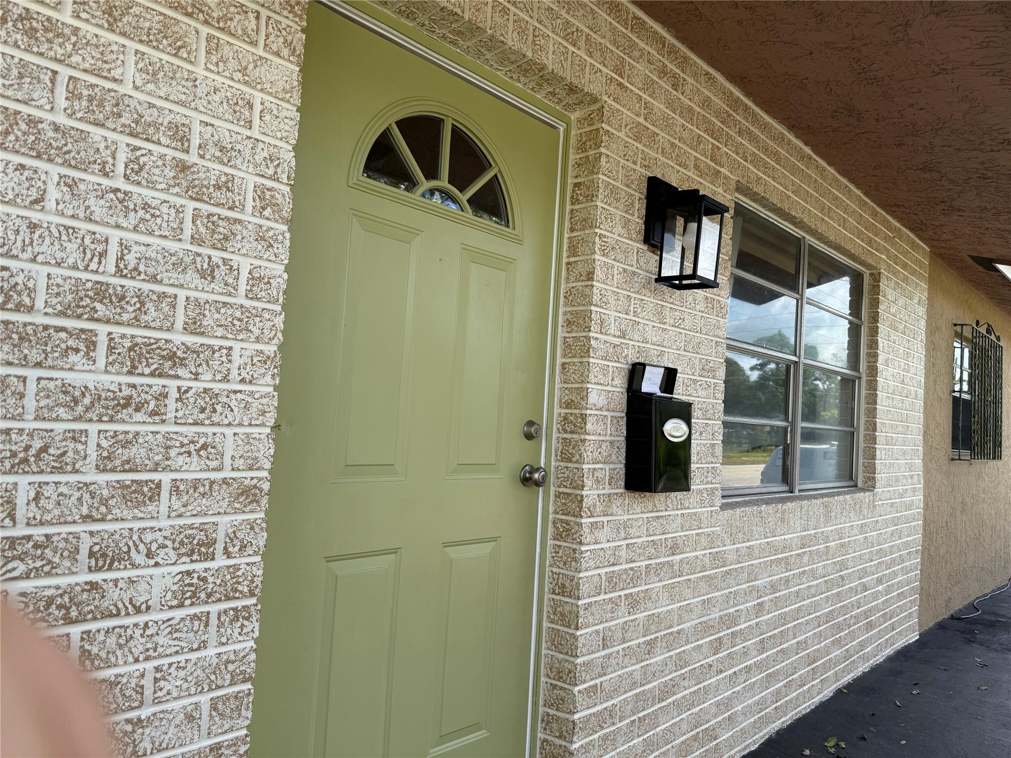 Oakland Park Second Add 1 - Residential Lease