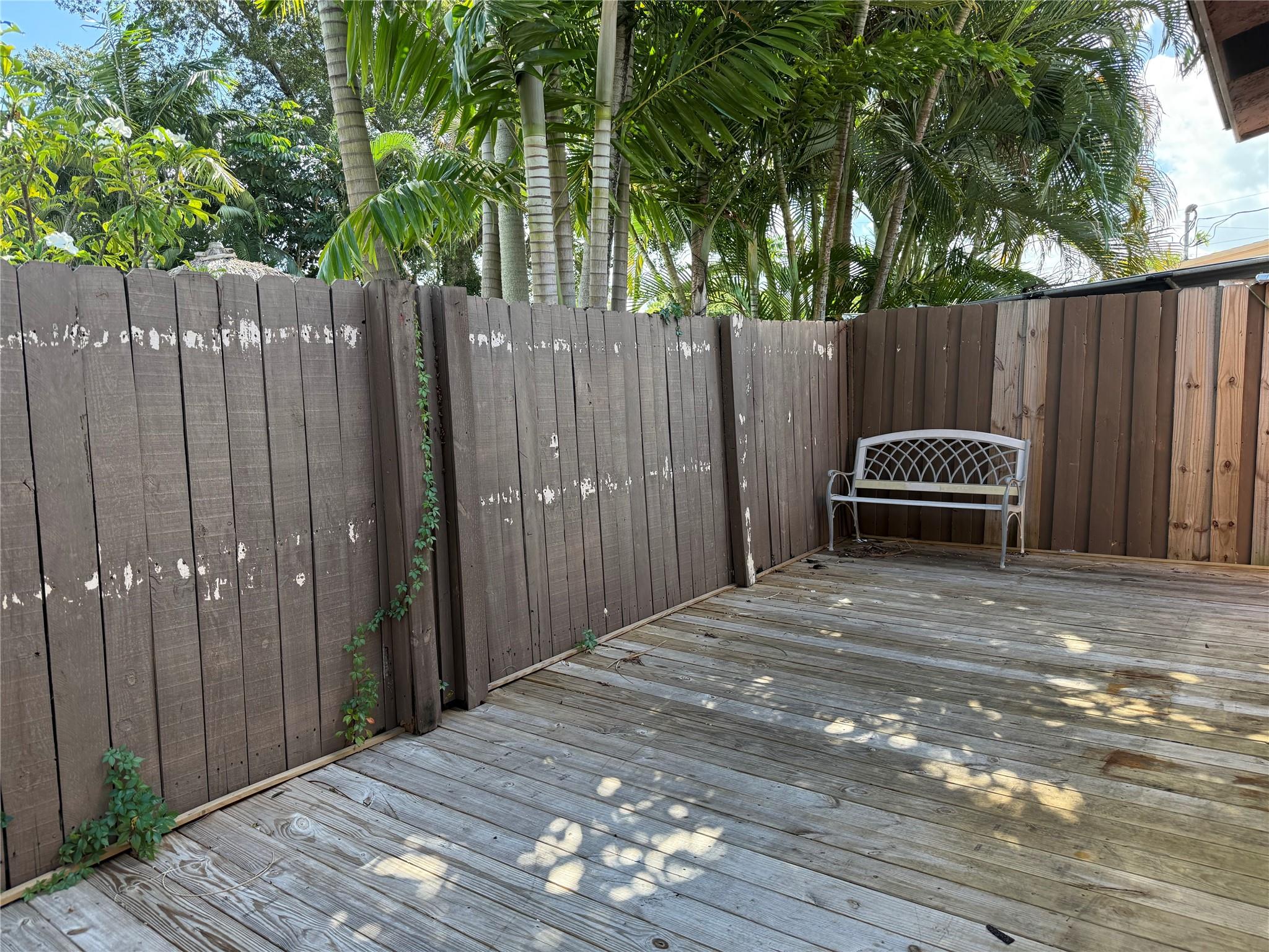 Oakland Park Second Add 1 - Residential Lease