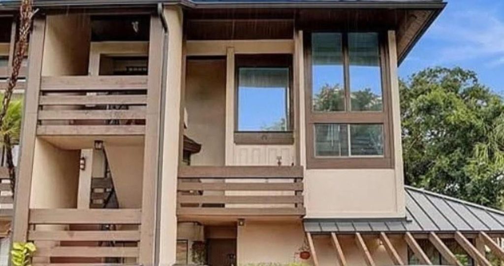 Photo of 101 SW 96th Ter #204, Plantation, FL 33324 (MLS # F10540649)